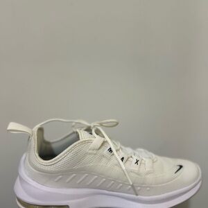 Nike Air Max Axis White
